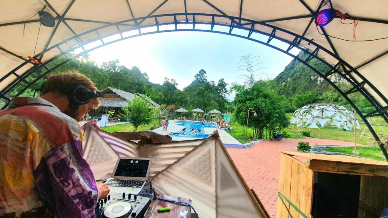 Woodstock Jungle Camp Hostel Hien Hao Exterior photo