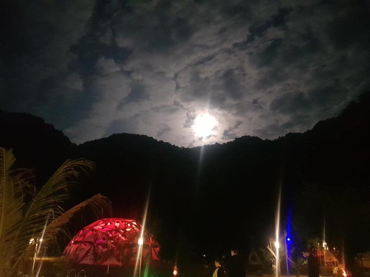 Woodstock Jungle Camp Hostel Hien Hao Exterior photo